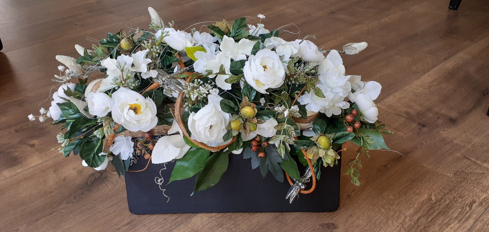 Houdbaar bloemstuk in rustige tinten., Huis en Inrichting, Ophalen