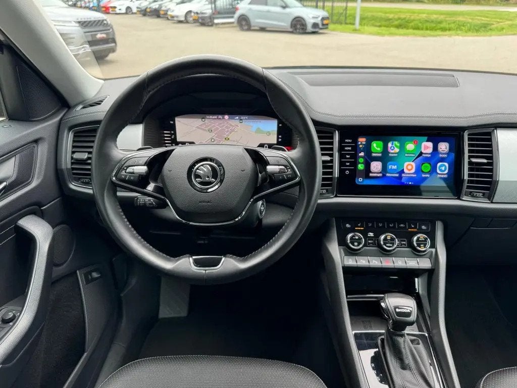Skoda Kodiaq 1.5 TSI TOUR editie Carplay Stoelv € 31.875,0, Euro 6, 4 cilinders, 150 pk, 14 km/l