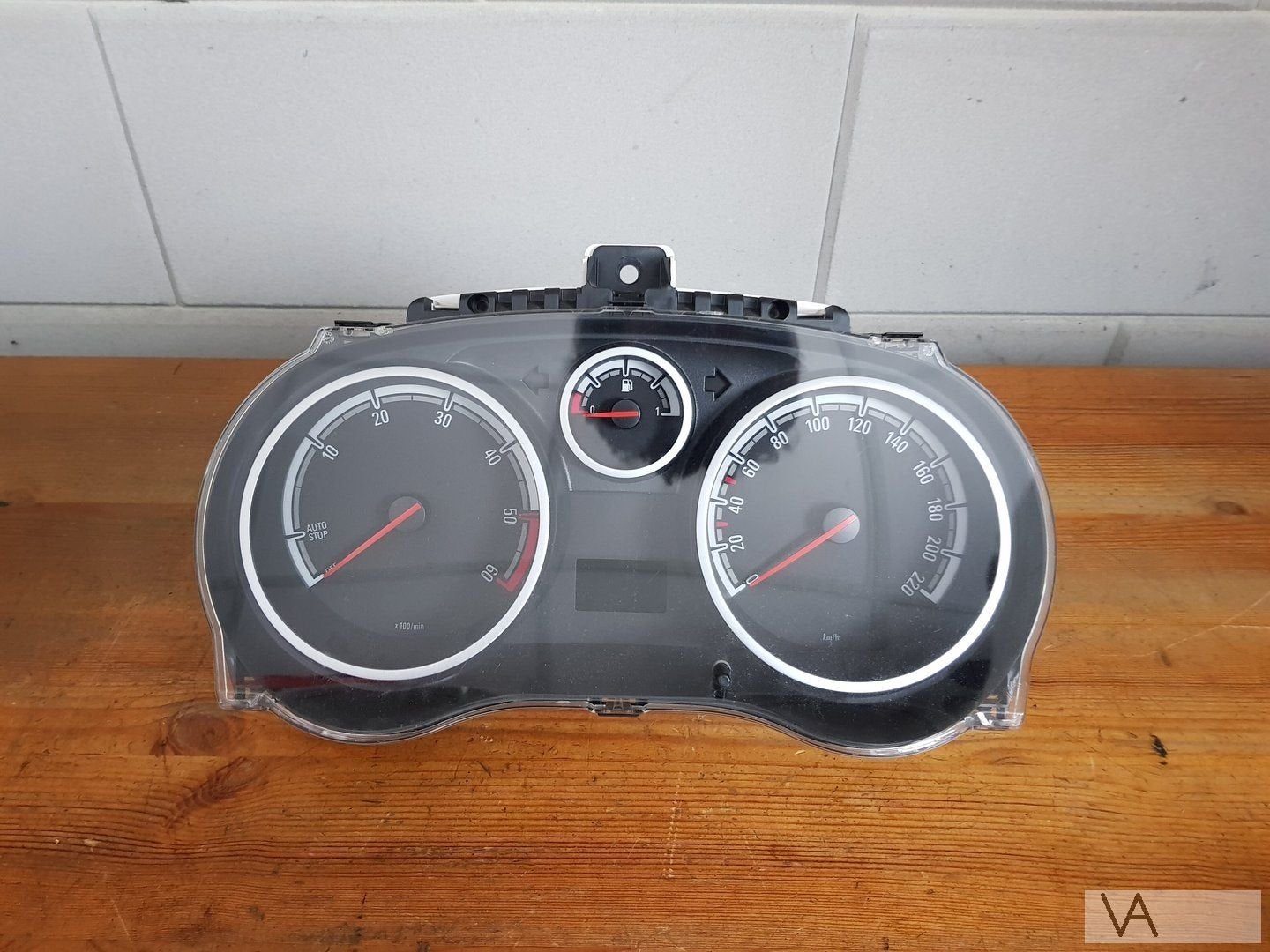 Opel Corsa D 2006-2014 1.3 diesel cockpit teller dashboard, Gebruikt, Postbus 12420, 1100 AK Amsterdam, Opel Nederland B.V., Opel.klantenservice.nl@opel.com