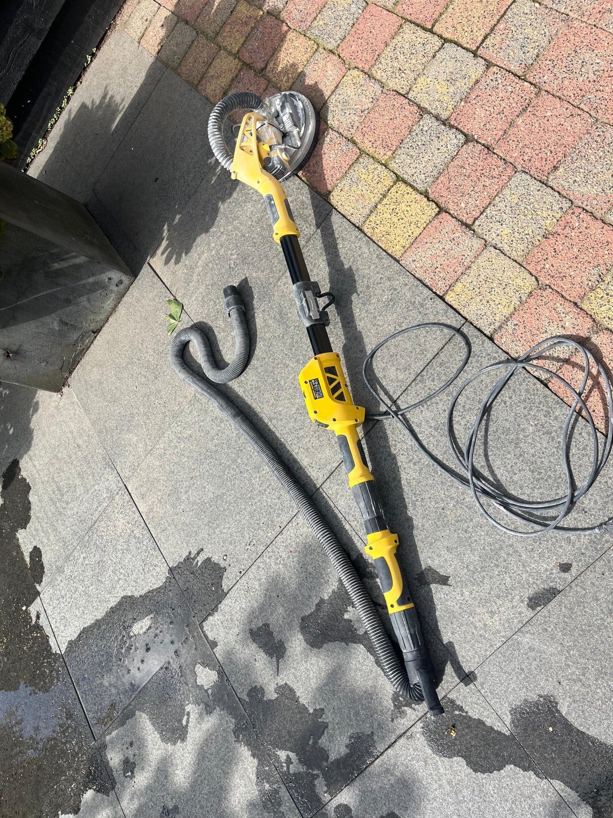 Stanley SFMEE500S Langnek schuurmachine - met led ring, Ophalen, Gebruikt, 600 tot 1200 watt, Overige typen