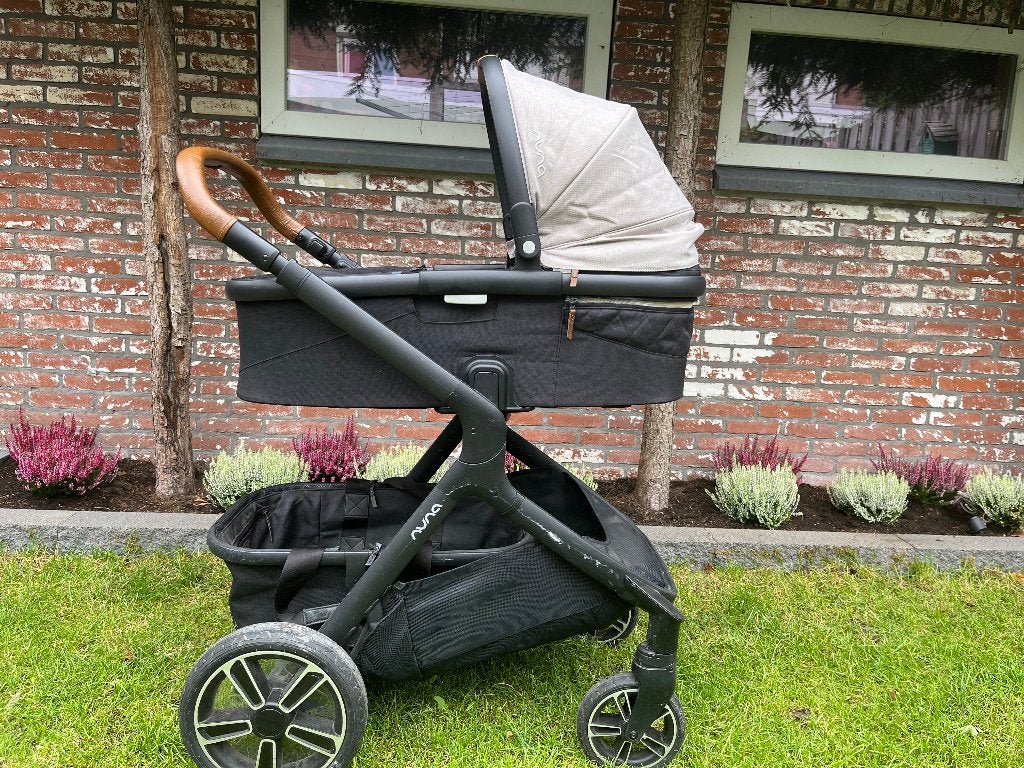 Nuna Demi grow kinderwagen, Kinderen en Baby's, Ophalen, Zo goed als nieuw, Kinderwagen, Overige merken