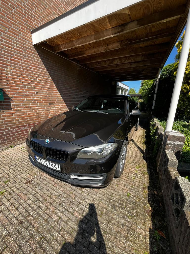BMW 528i X Drive F10 2014 facelift veel opties vaste prijs, Auto's, BMW, Automaat, 1998 cc, 4 cilinders, Leder