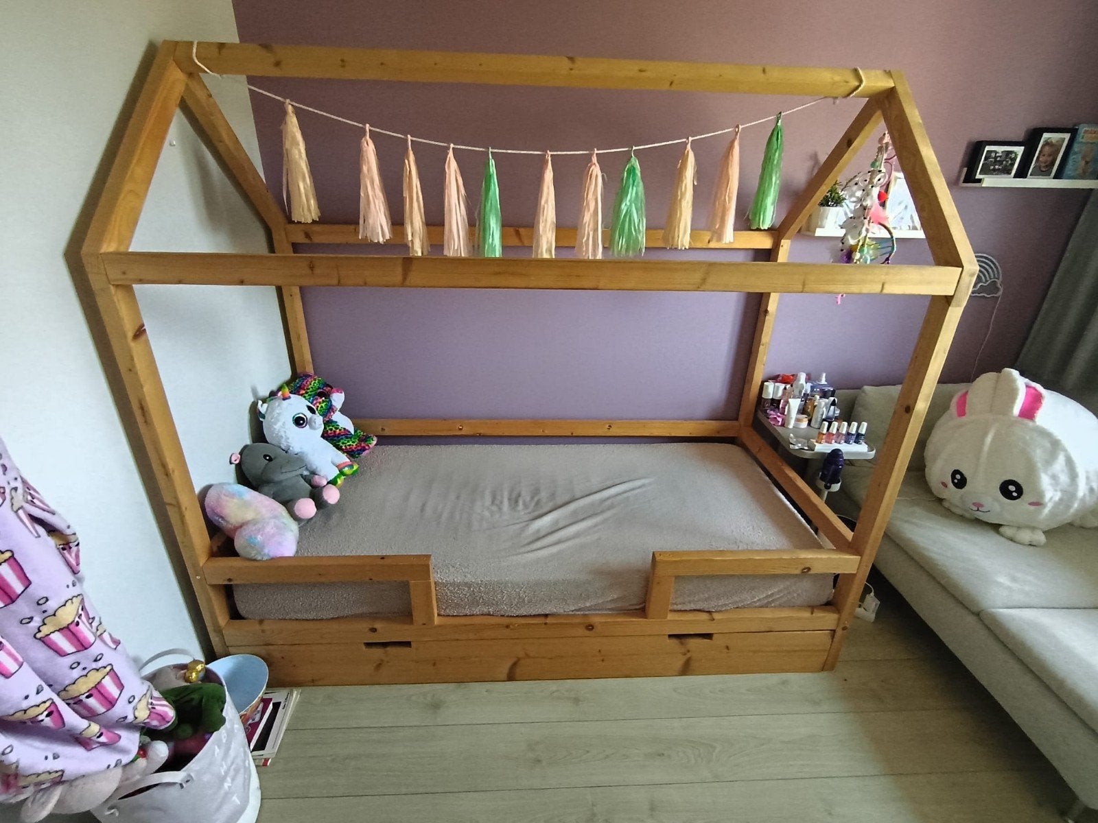 houten huisbed Finn van Little Dreamers met lade - 90x200, Ophalen, 85 tot 100 cm, Gebruikt, Lattenbodem