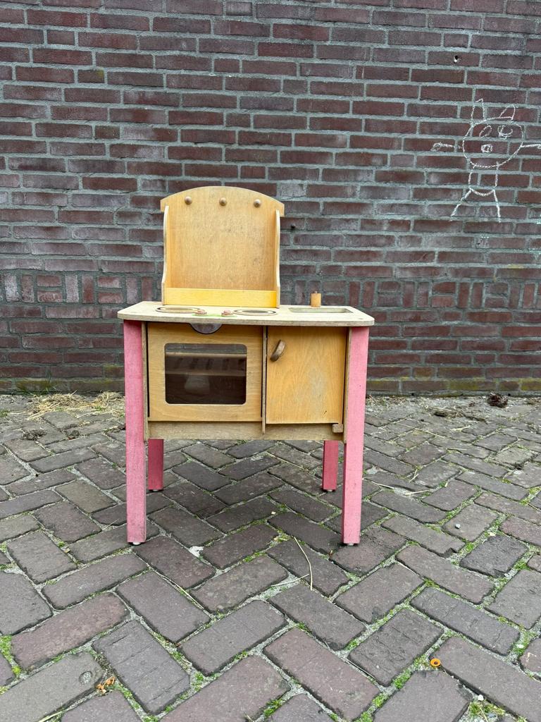 Houten keukentje, Kinderen en Baby's, Speelgoed | Houten speelgoed, Ophalen, Gebruikt, Meubelstuk of Keukentje
