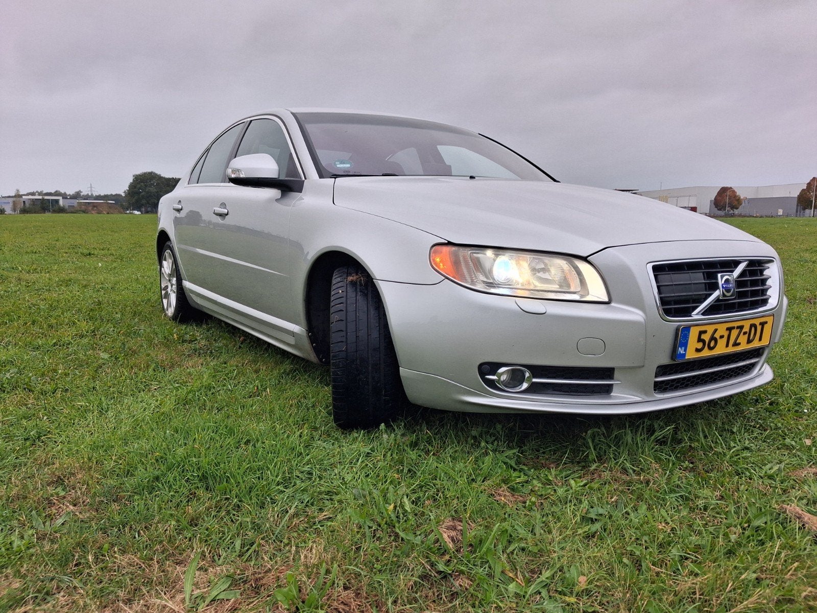 Volvo S80 3.2 AWD Geartronic 2007 Grijs, Automaat, 1800 kg, Zwart, Vierwielaandrijving