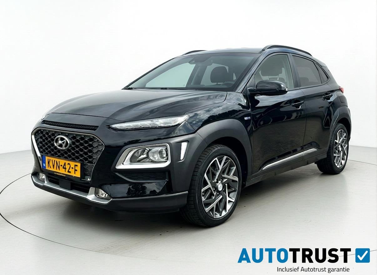 Hyundai Kona 1.6 GDI HEV Premium STOEL/STUURVERW CAMERA, Gebruikt, Euro 6, 2 kWh, Zwart