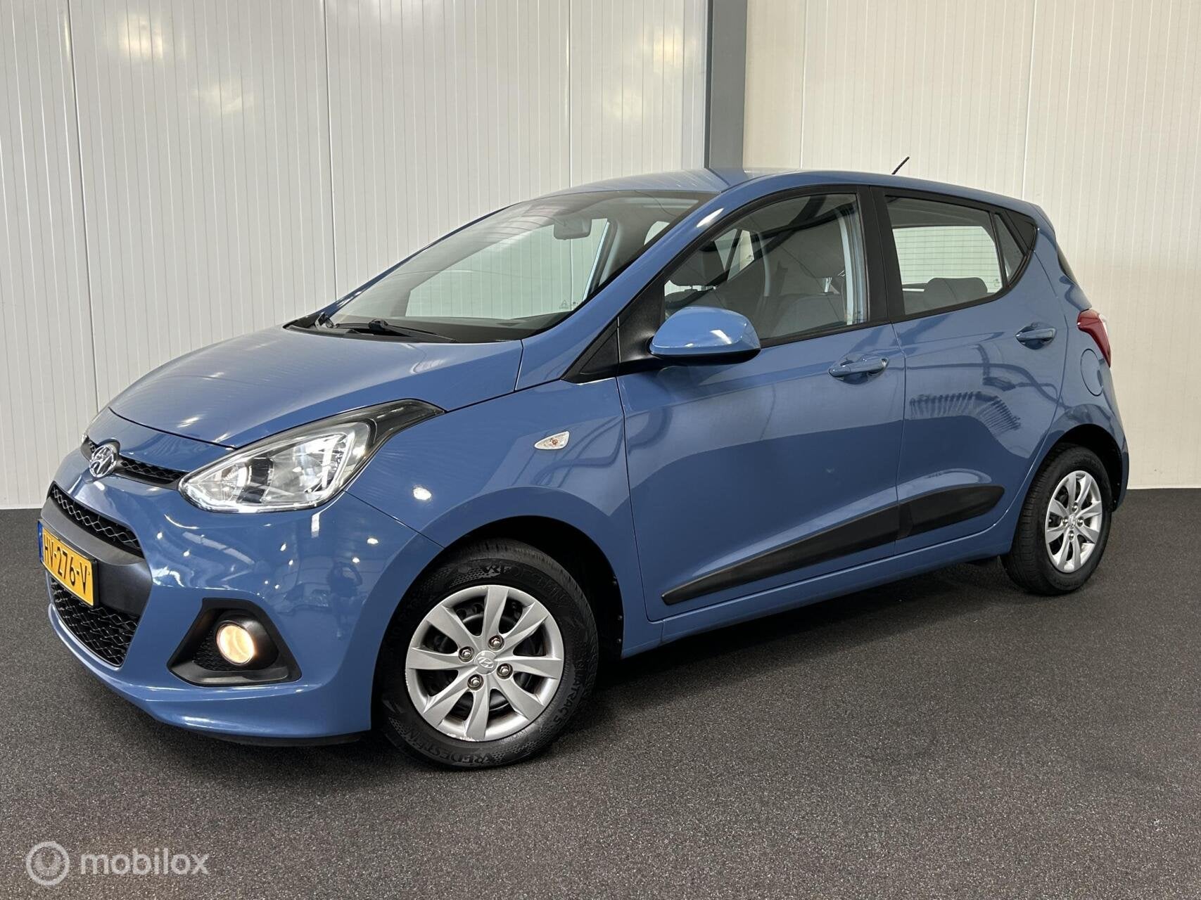 Hyundai i10 1.0i i-Motion Comfort [ NAP cruise climate ], Blauw, 23 km/l, Origineel Nederlands, Bedrijf