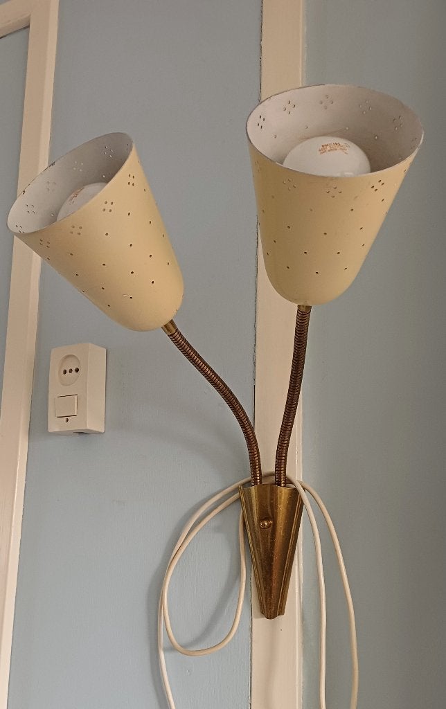 Vintage Mid-Century wandlamp met dubbele buig arm, jaren 50, Overige materialen, Met snoer/stekker, Gebruikt, Ophalen of Verzenden