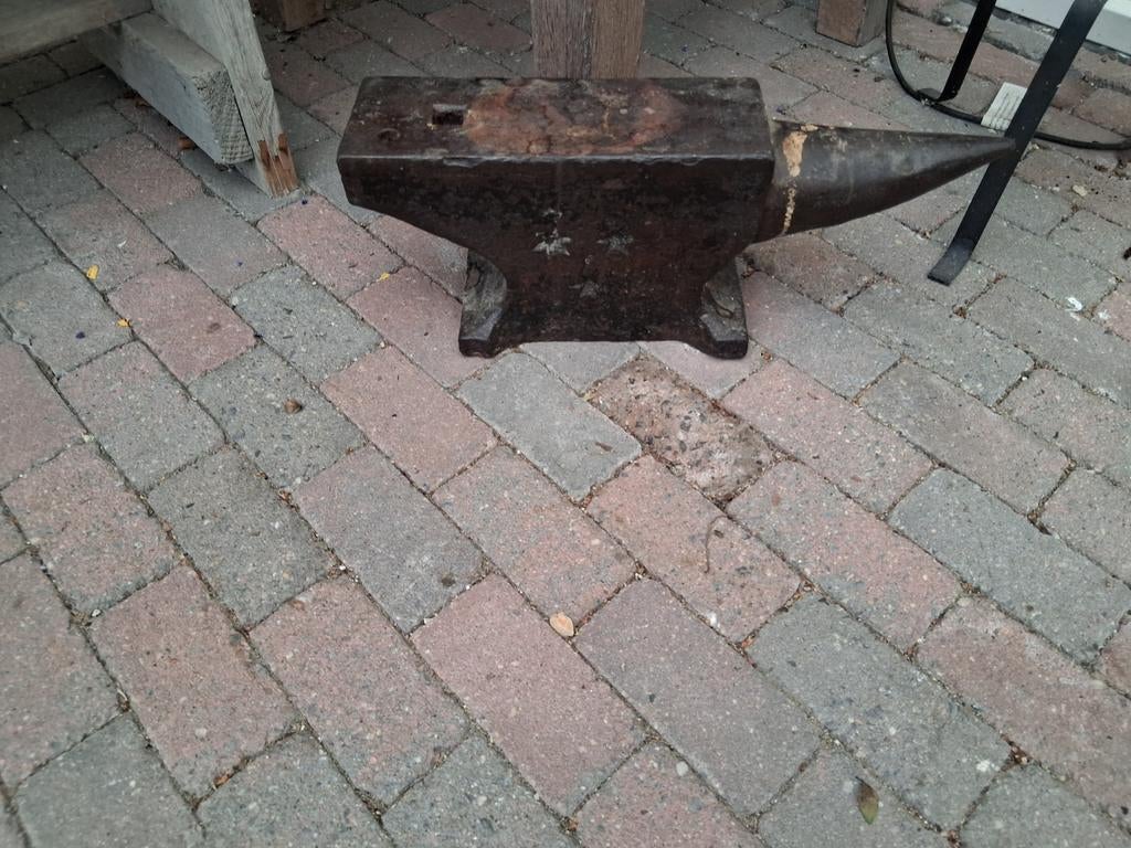 Aambeeld, Ophalen of Verzenden