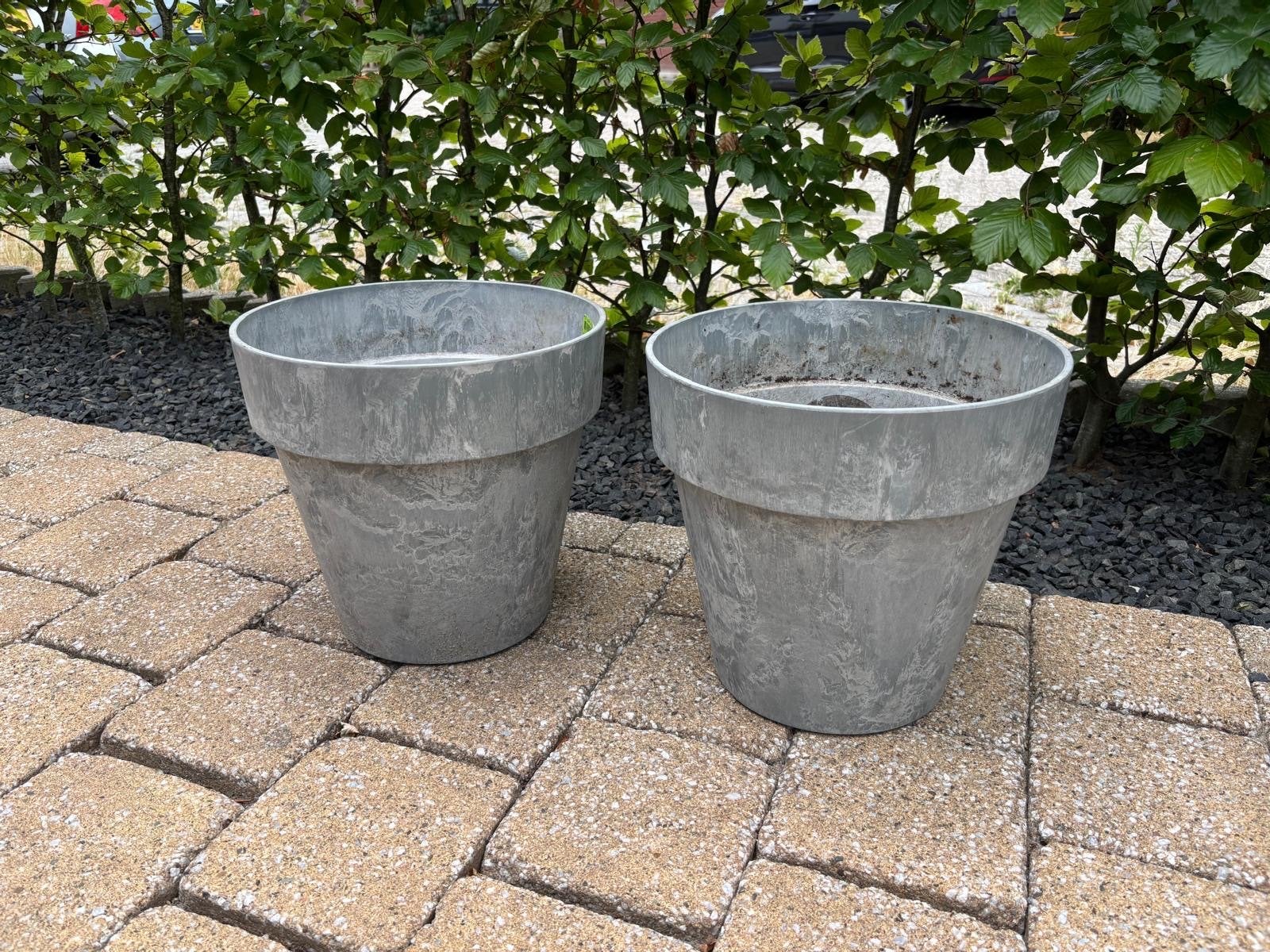 2 stuks bloempotten, 34 cm hoog, 36 cm breed, Ophalen, Kunststof, Gebruikt, Minder dan 60 cm