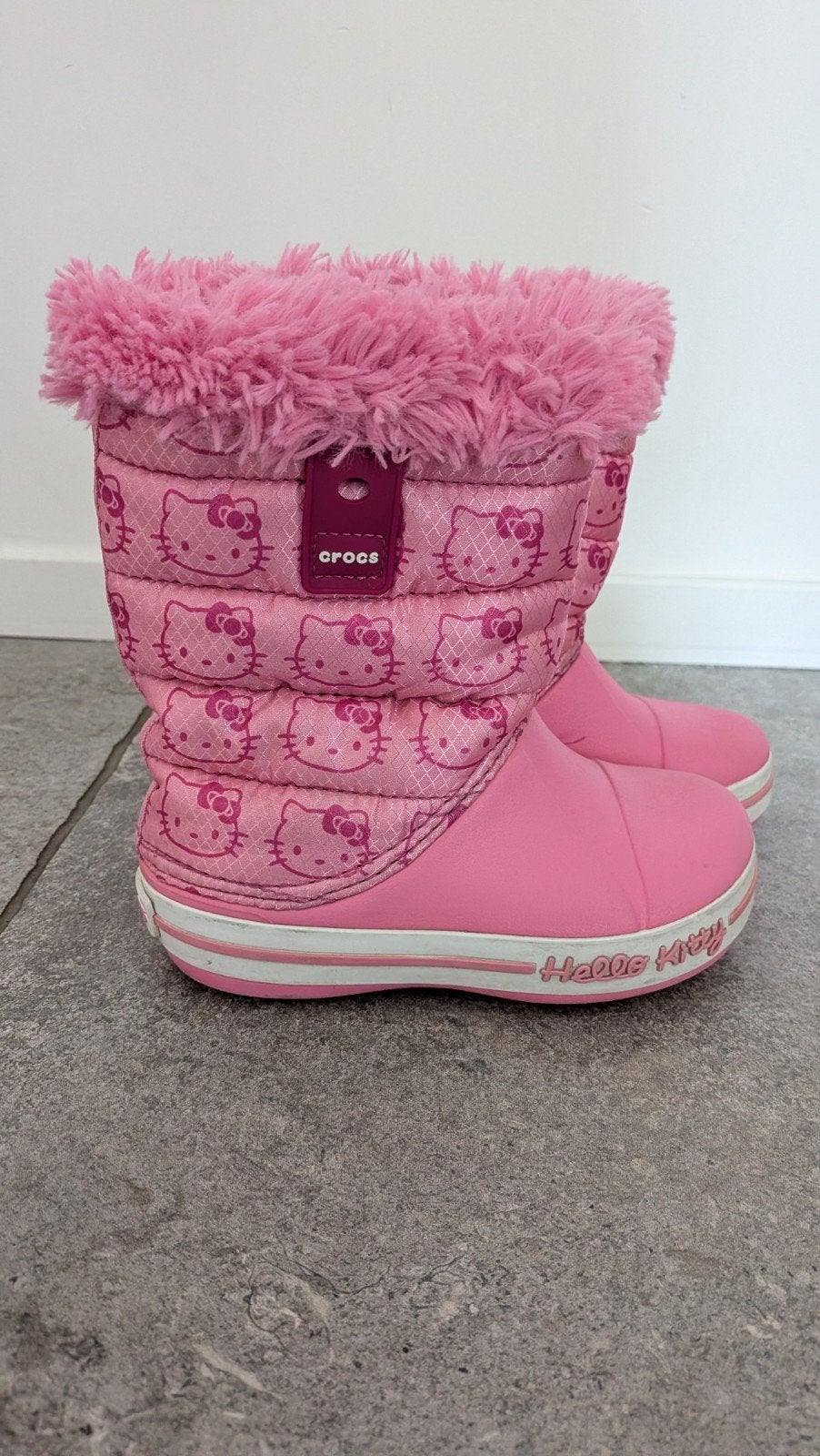Roze Crocs Hello Kitty snowboots C9, Crocs, Meisje, Ophalen of Verzenden, Laarzen