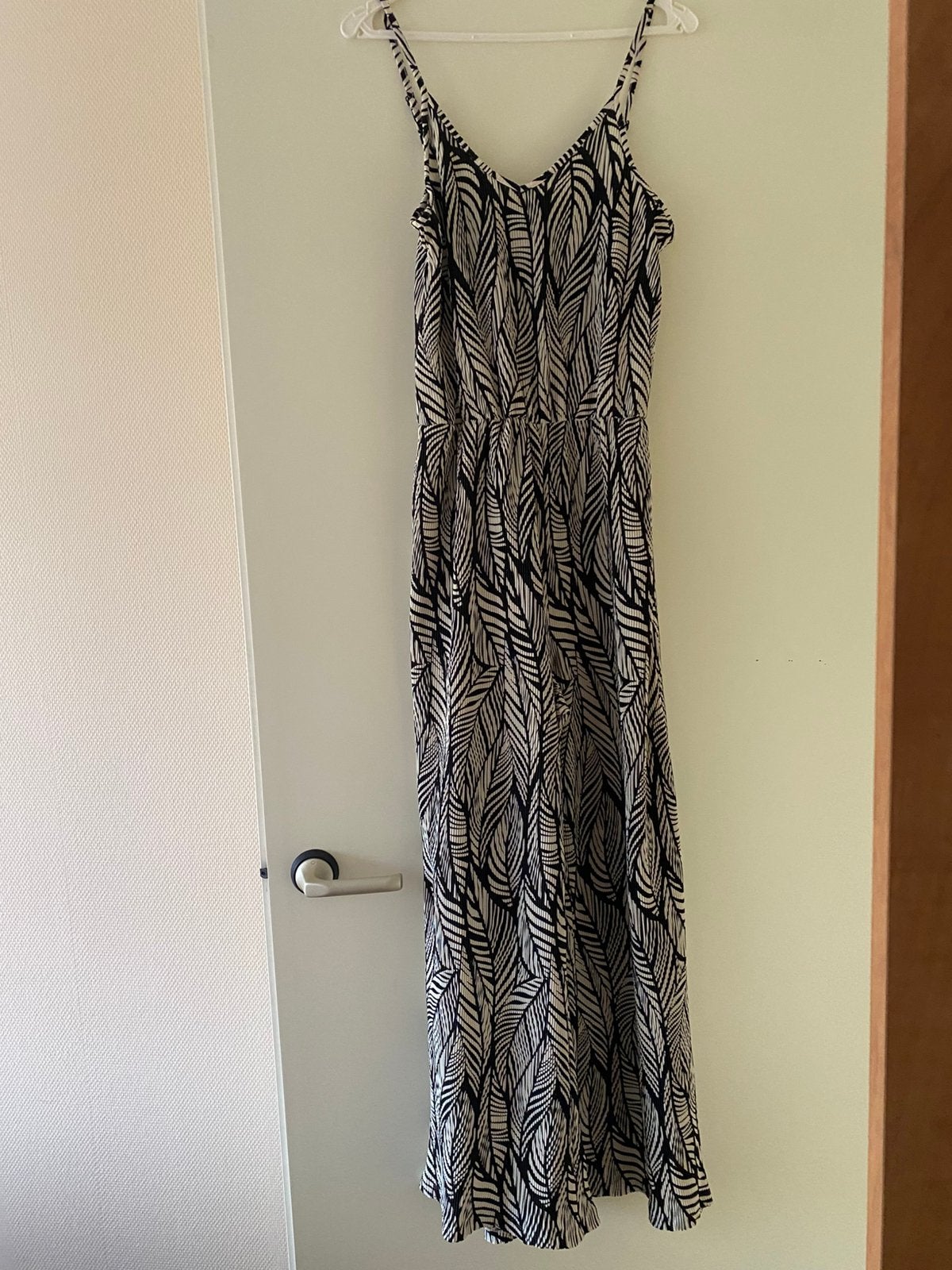 H&M jumpsuit, Kleding | Dames, Jumpsuits, Ophalen of Verzenden, Zo goed als nieuw, Maat 38/40 (M), Zwart