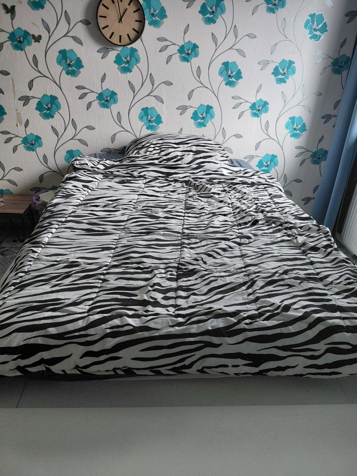 IKEA bed met veel opbergruimte en bankje, Ophalen, Wit, Tweepersoons, 140 cm