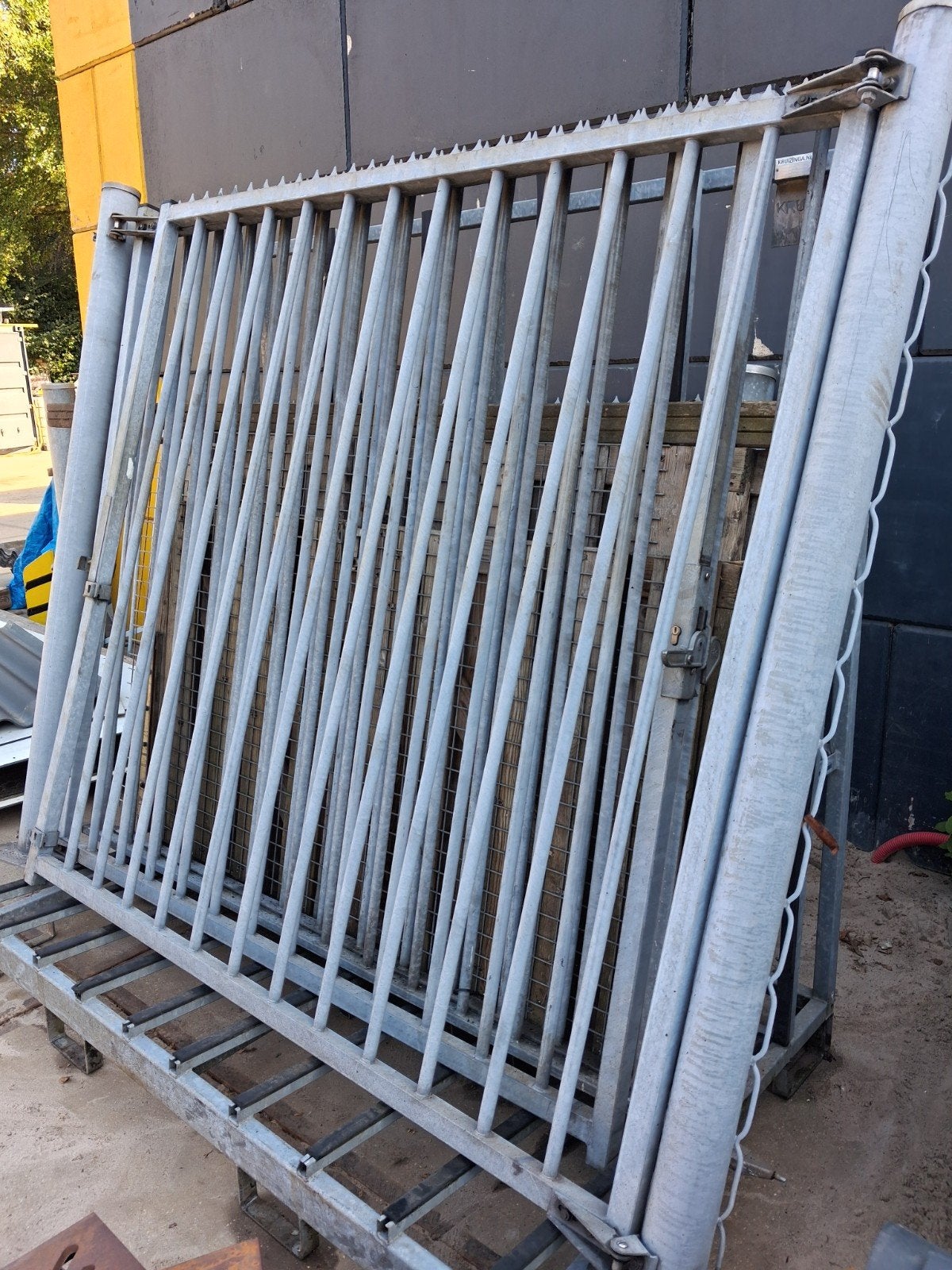 dubbele gegalvaniseerde draaipoort poort doorgang 400cm, Tuin en Terras, Tuinhekken en Hekwerk, Ophalen of Verzenden, IJzer, Spijlenhekwerk