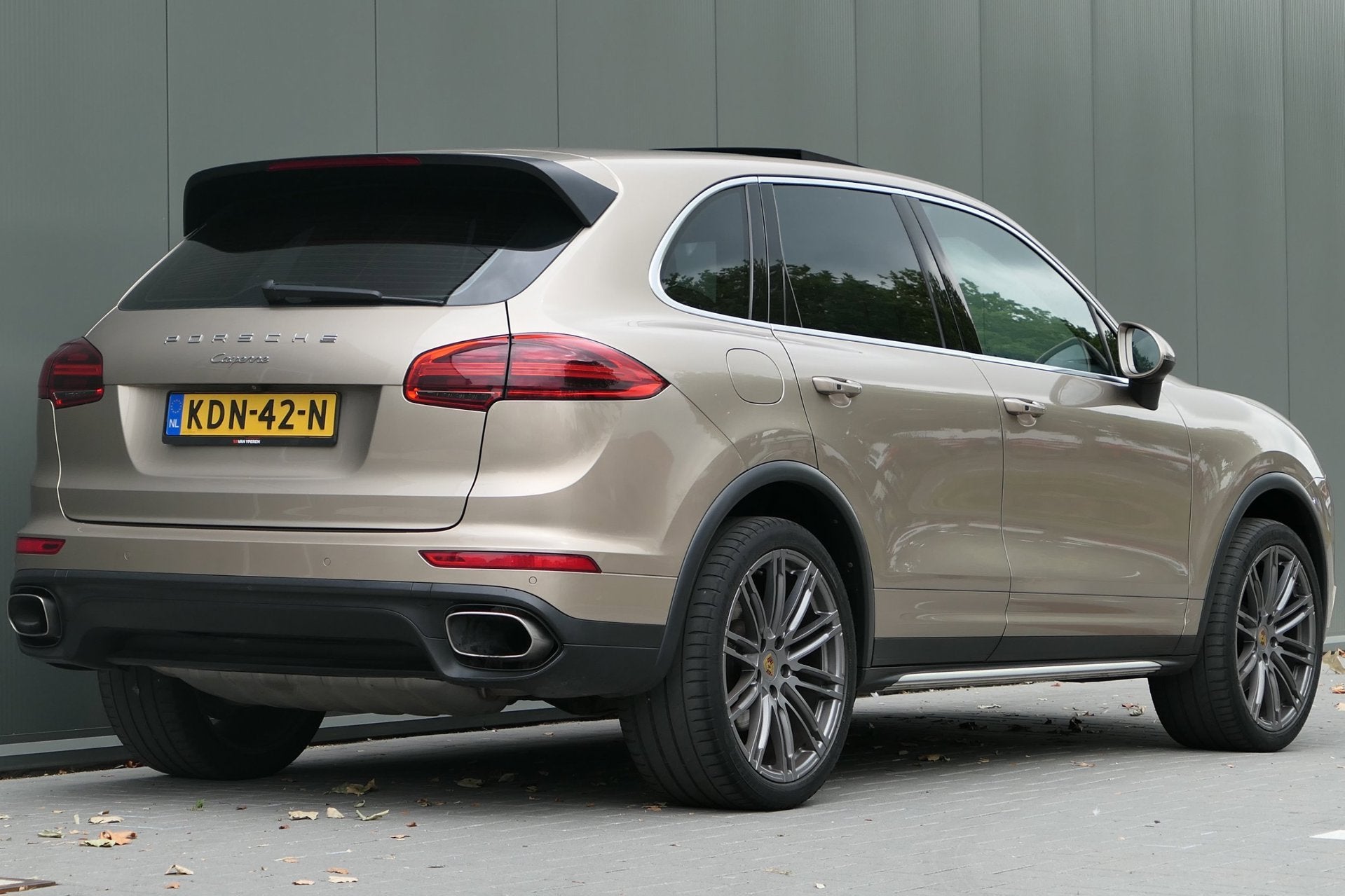 Porsche CAYENNE 3.6 Facelift Sportchrono Panorama, Auto's, Porsche, Automaat, Cayenne, 2005 kg, Gebruikt