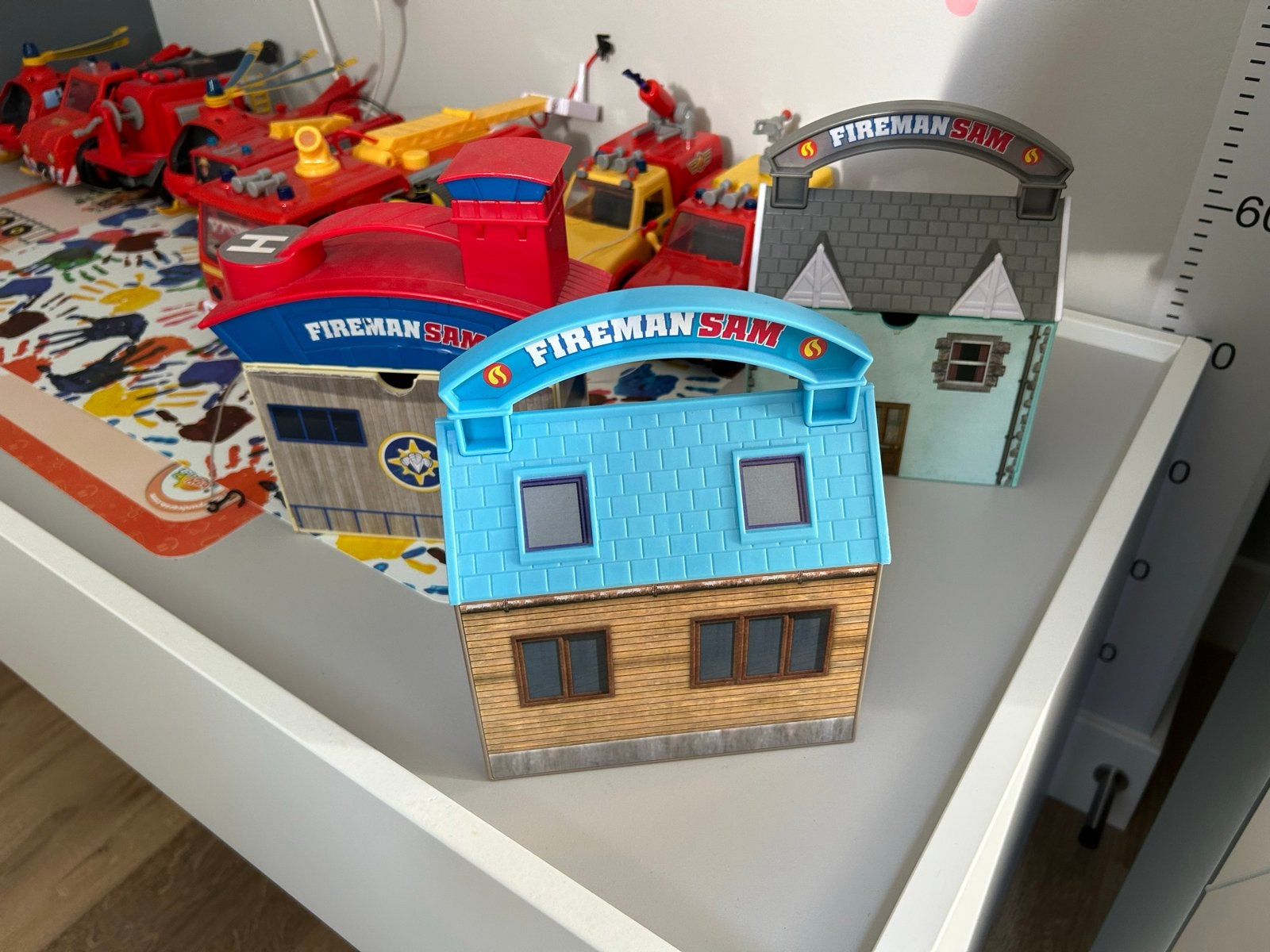 Grote Brandweerman Sam collectie: brandweerkazerne, vuurtore, Kinderen en Baby's, Ophalen, Gebruikt