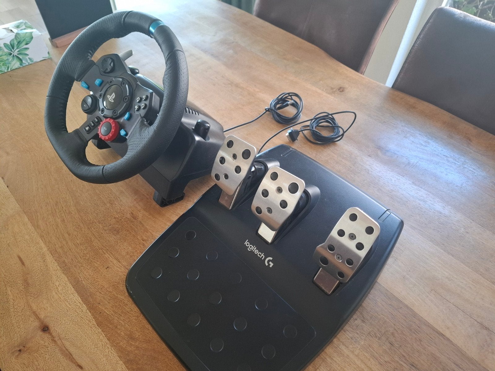Logitech G29 racestuur met pedalen voor PlayStation/PC, Racestuur, Force feedback, Zo goed als nieuw, Logitech
