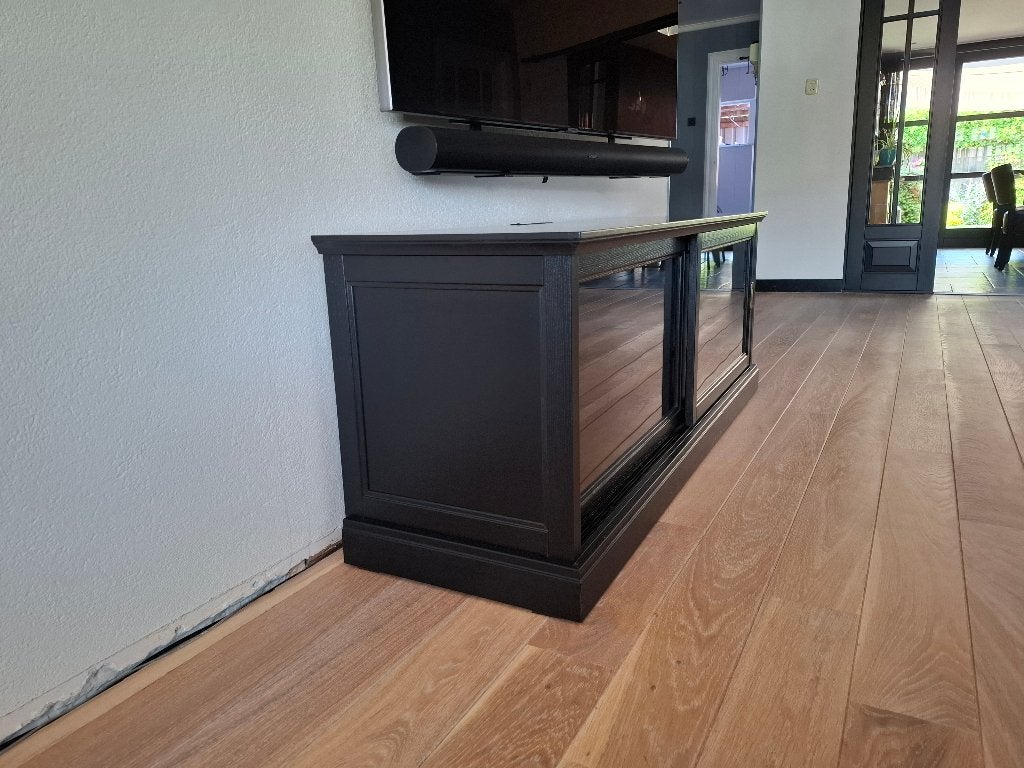 tv kast, Ophalen, Glas, 150 tot 200 cm, Zo goed als nieuw