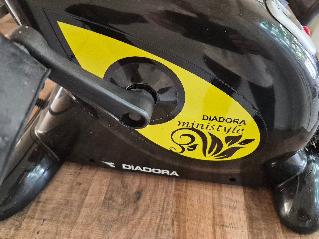 Diadora Ministyle mini hometrainer/fietstrainer met display, Kunststof, Gebruikt, Ophalen of Verzenden, Benen