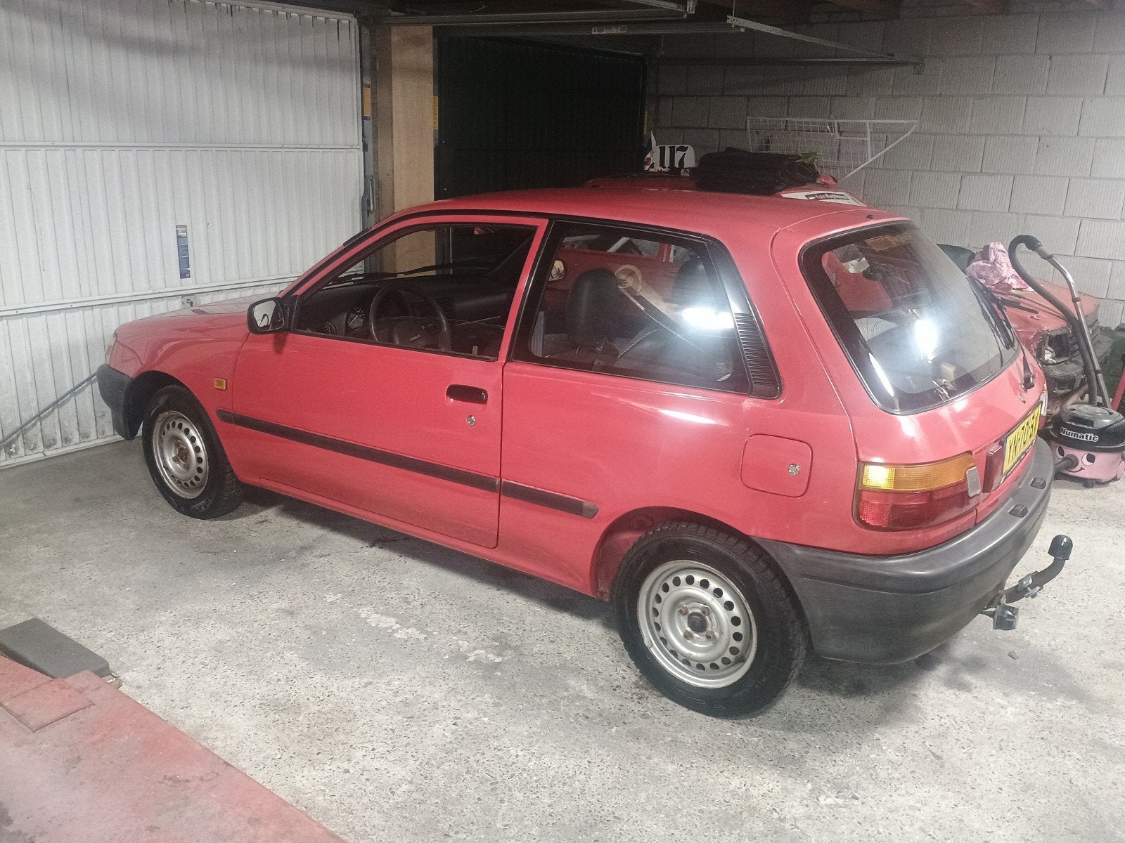 Toyota Starlet 1.3 XL AUT 1990 Rood, Auto's, 74 pk, Starlet, Origineel Nederlands, Particulier
