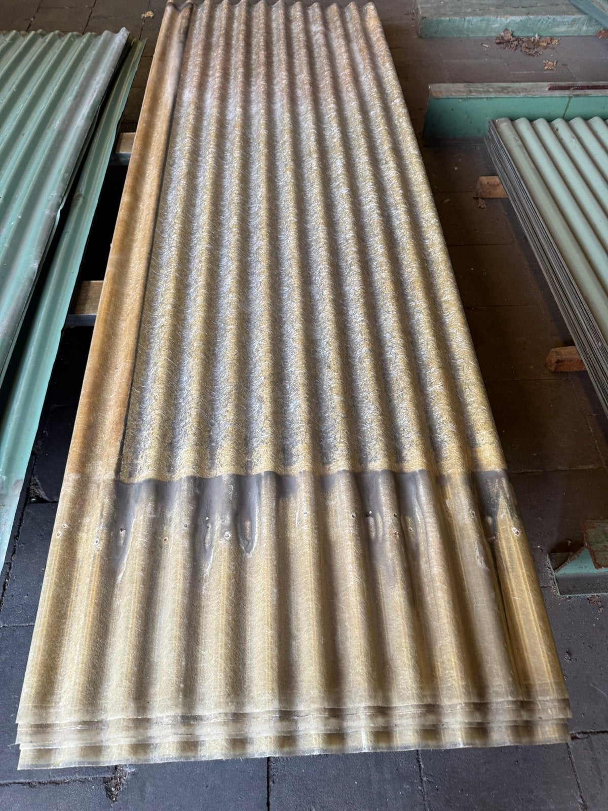 Polyester golfplaten 0,86x2,60, Doe-het-zelf en Verbouw, Dakpannen en Dakbedekking, Kunststof, Gebruikt, Zwart, Ophalen of Verzenden