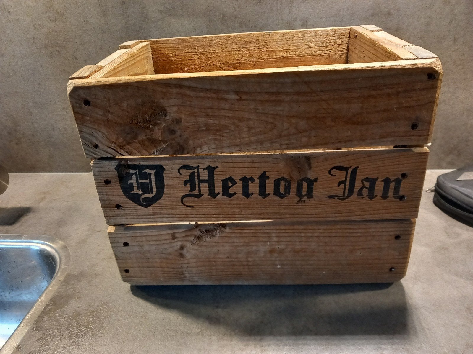 Houten Hertog Jan kratje - 30x20x23 cm, Ophalen of Verzenden, Zo goed als nieuw, Overige typen, Hertog Jan