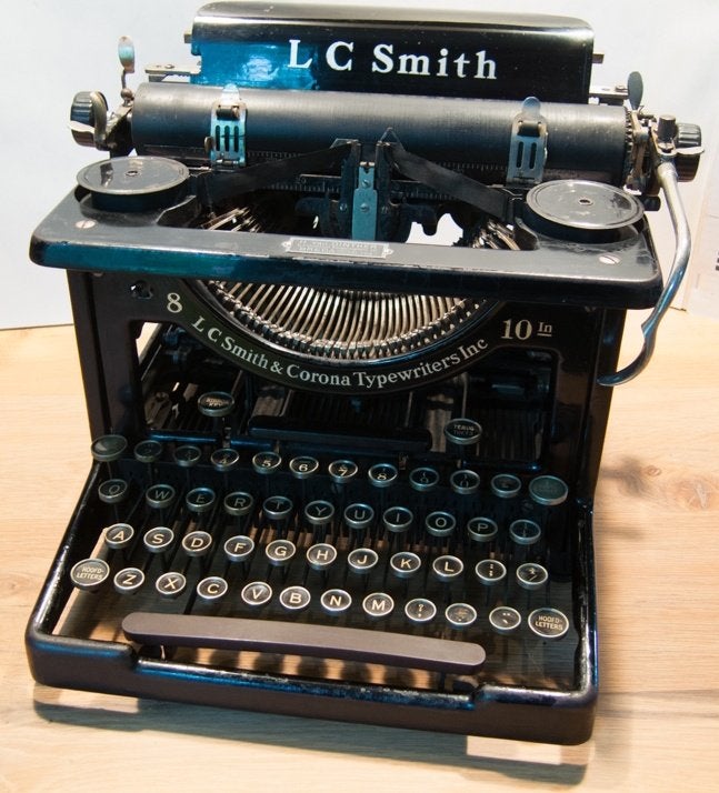 Schrijfmachine uit 1926, Diversen, Typemachines, Gebruikt, Ophalen of Verzenden