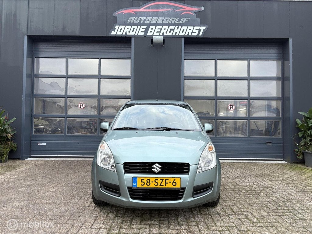Suzuki Splash 1.0 VVT Comfort, Auto's, Euro 5, Gebruikt, 31 €/maand, Origineel Nederlands