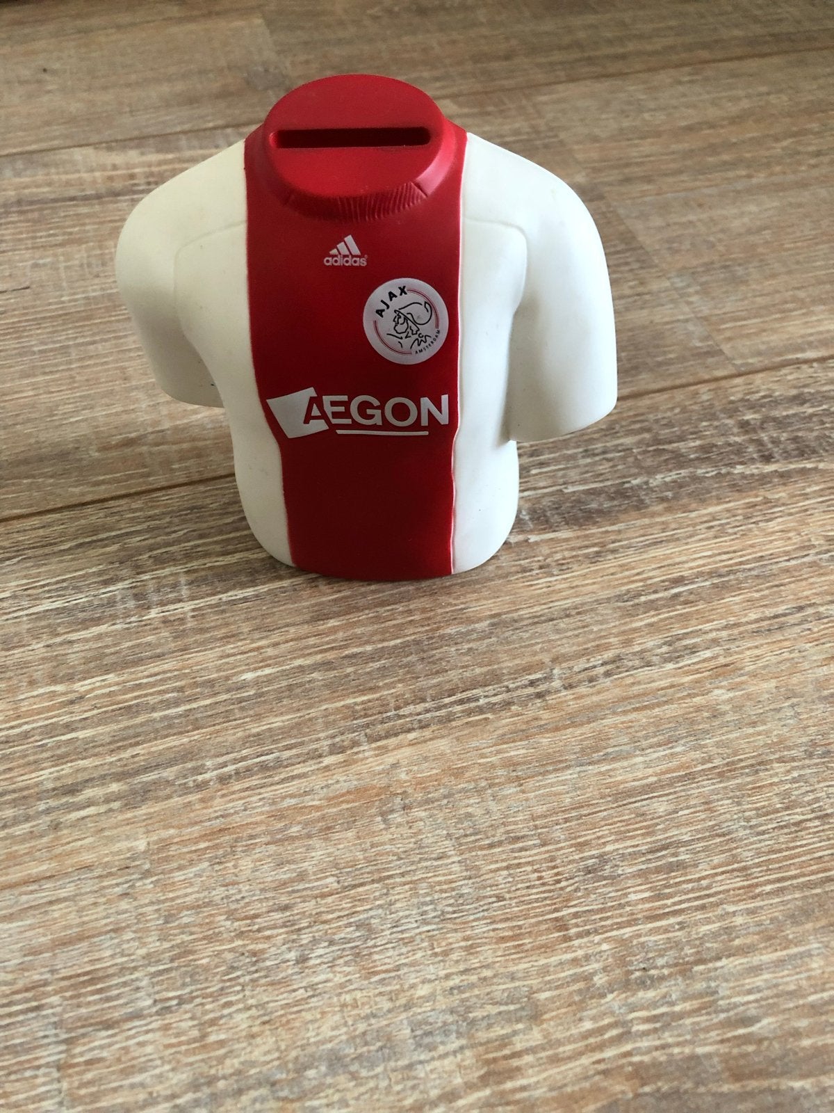 Ajax shirt spaarpot, Verzamelen, Ophalen of Verzenden, Gebruikt, Kunststof, Overige thema's
