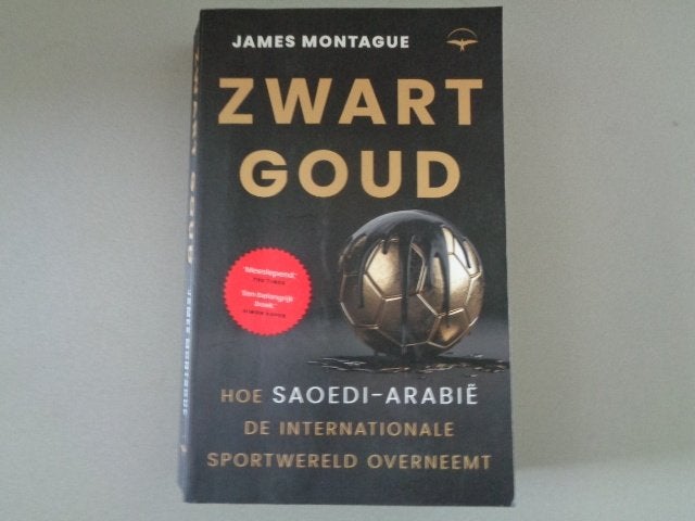 Zwart goud - James Montague, Gelezen, Europa overig, Ophalen of Verzenden, James Montague