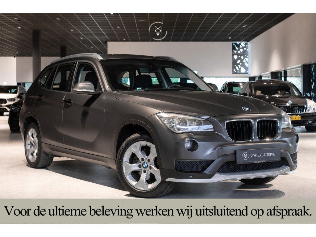 BMW X1 sDrive18d High Executive 1ste eigenaar|Volledige hist, Auto's, Euro 5, Diesel, 1470 kg, 168 €/maand