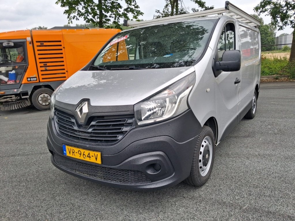 Renault Trafic GB 1.6 dCi 90pk L1h1 T27 2015 INST SUPER MOOI, Auto's, Voorwielaandrijving, Euro 5, Zwart, 4 cilinders