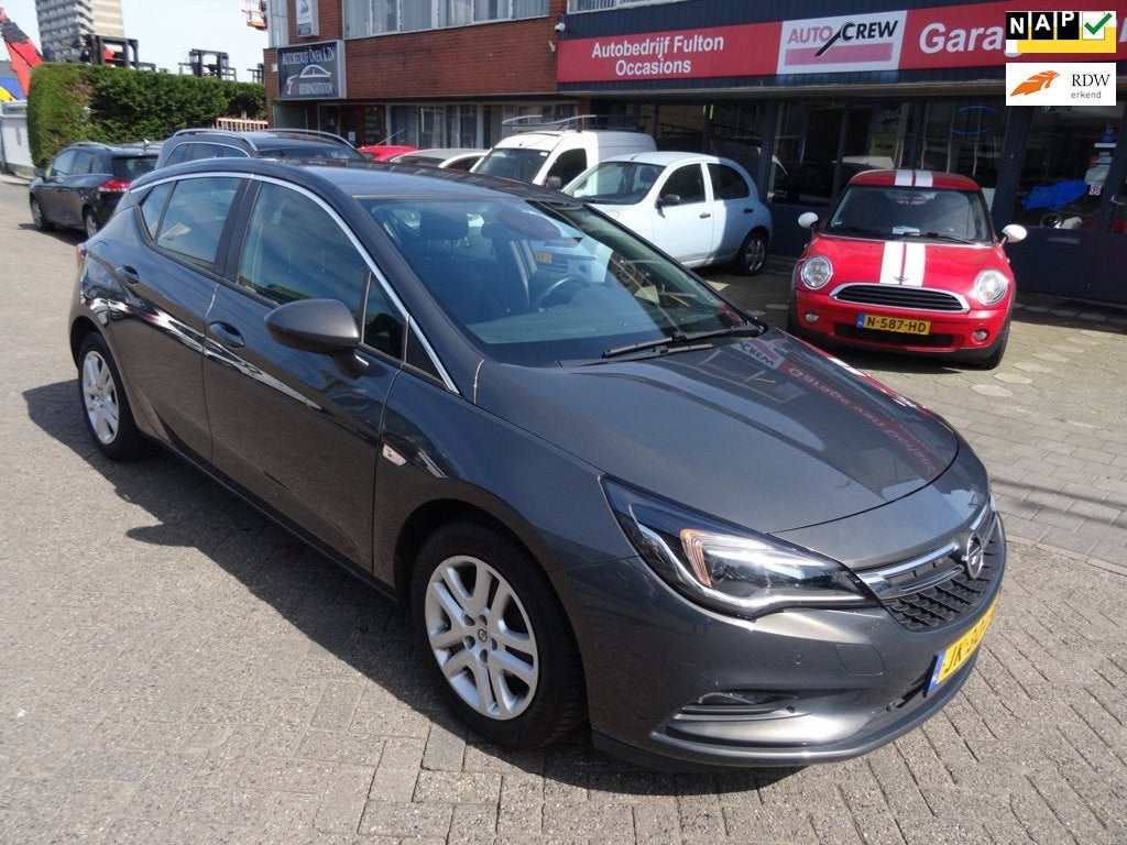 Opel Astra 1.4 Business+/1e eigen/Navi/Cruise/PDC/LMV, Auto's, Gebruikt, Euro 6, 150 pk, 620 kg
