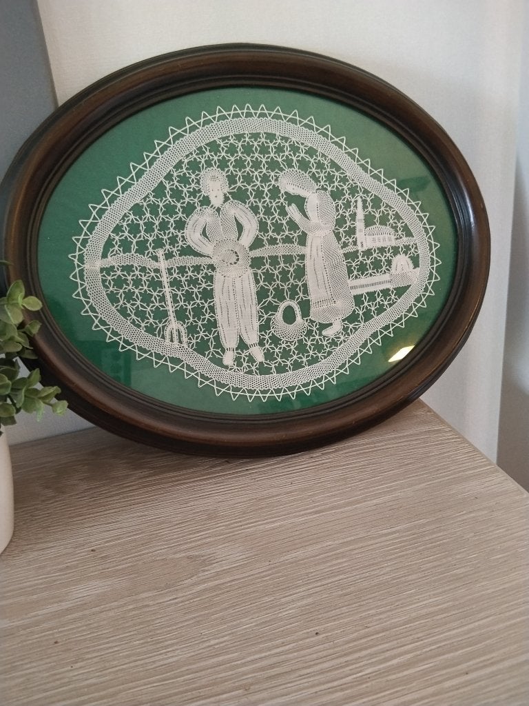 Vintage XL ovale fotolijst met kantwerk achter glas, Ophalen of Verzenden, Fotolijst, Met glas, Glas