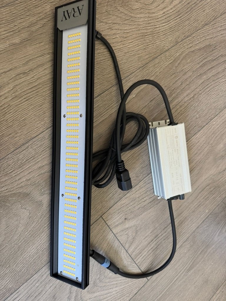 MIGRO ARAY 1 Kweeklamp / Seedling Grow Light – 50W, Tuin en Terras, Kweekspullen, Ophalen of Verzenden, Zo goed als nieuw, Kweeklamp
