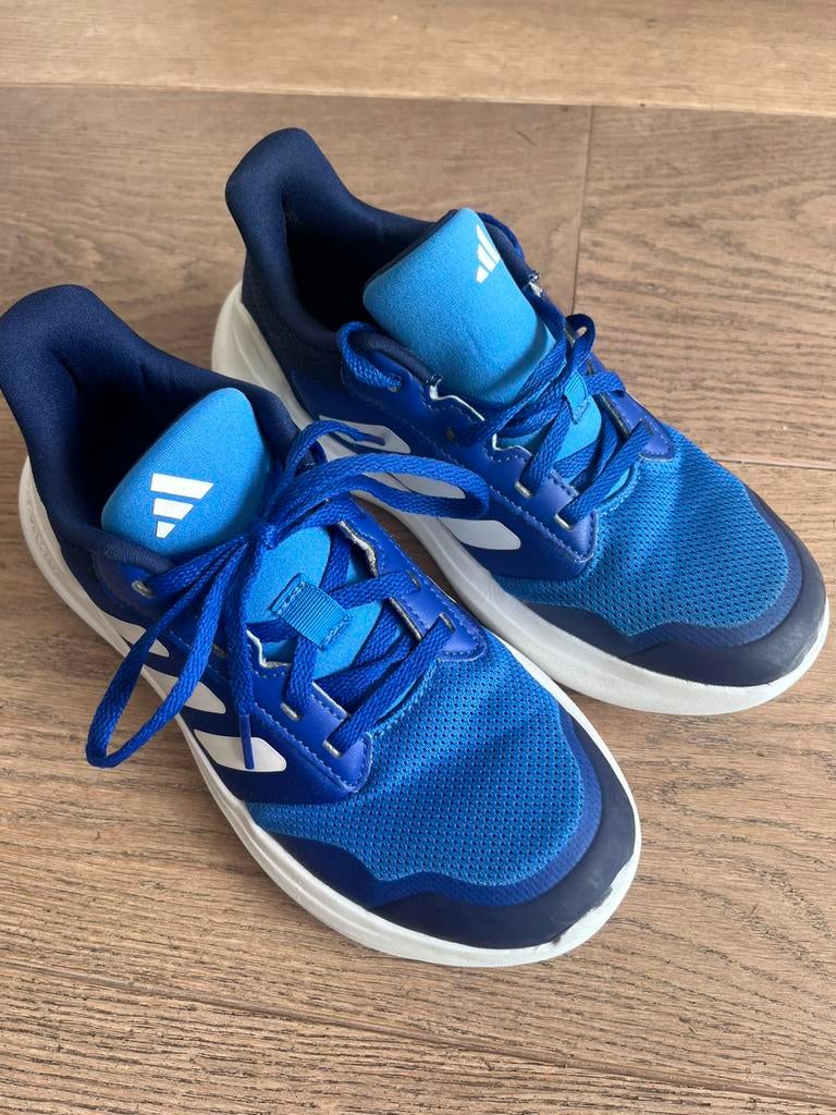 Adidas (gym) schoene mt 36,5, Ophalen of Verzenden, Zo goed als nieuw, Overige typen, Adidas