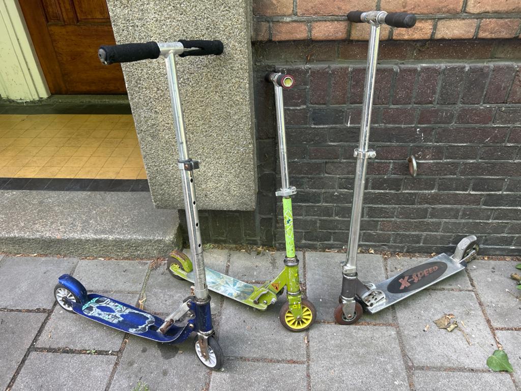 3 gebruikte steps: Oxelo, Big Wheel, X-Speed, Fietsen en Brommers, Ophalen, Gebruikt, Gewone step