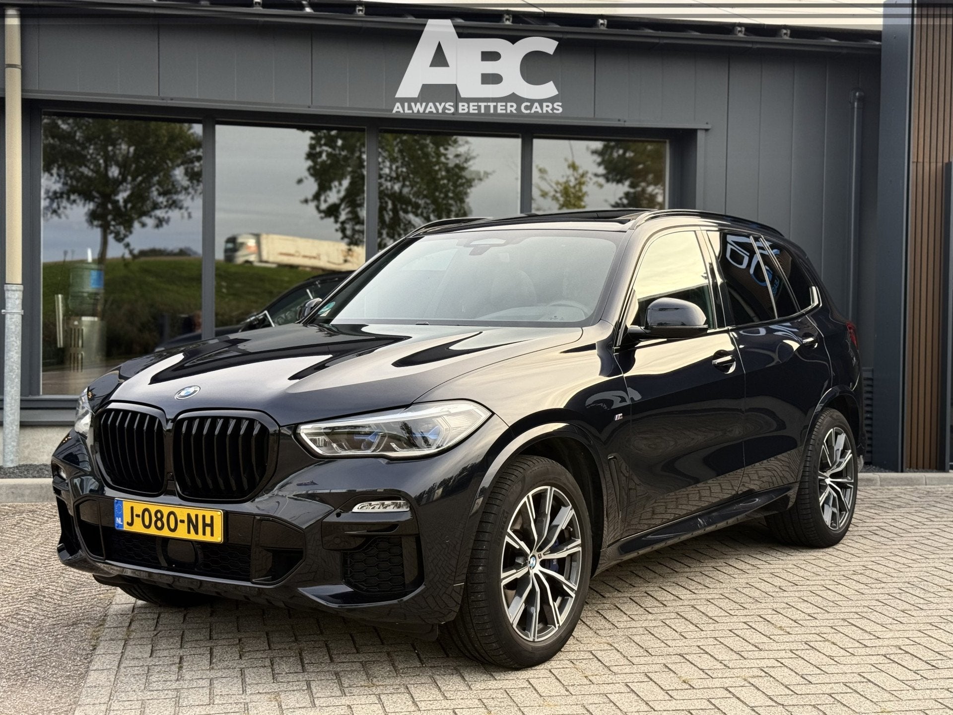 BMW X5 xDrive40i High Executive HUD Pano Laser M-pakket Driv, Auto's, Automaat, Dealer onderhouden, Gebruikt, Vierwielaandrijving