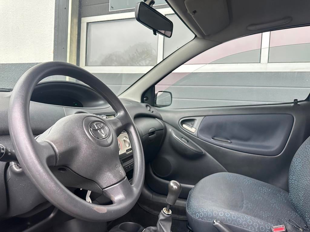 Toyota Yaris 1.3 VVT-i Luna | AIRCO | 123dkm ! | NL AUTO, Auto's, Voorwielaandrijving, Stof, Gebruikt, 31 €/maand