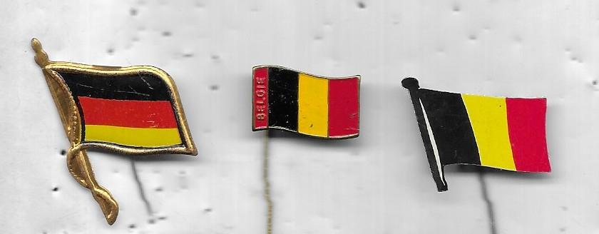 DUITSLAND 3 DUITSE VLAGGEN SPELDEN, Ophalen of Verzenden, Gebruikt, Stad of Land, Speldje of Pin