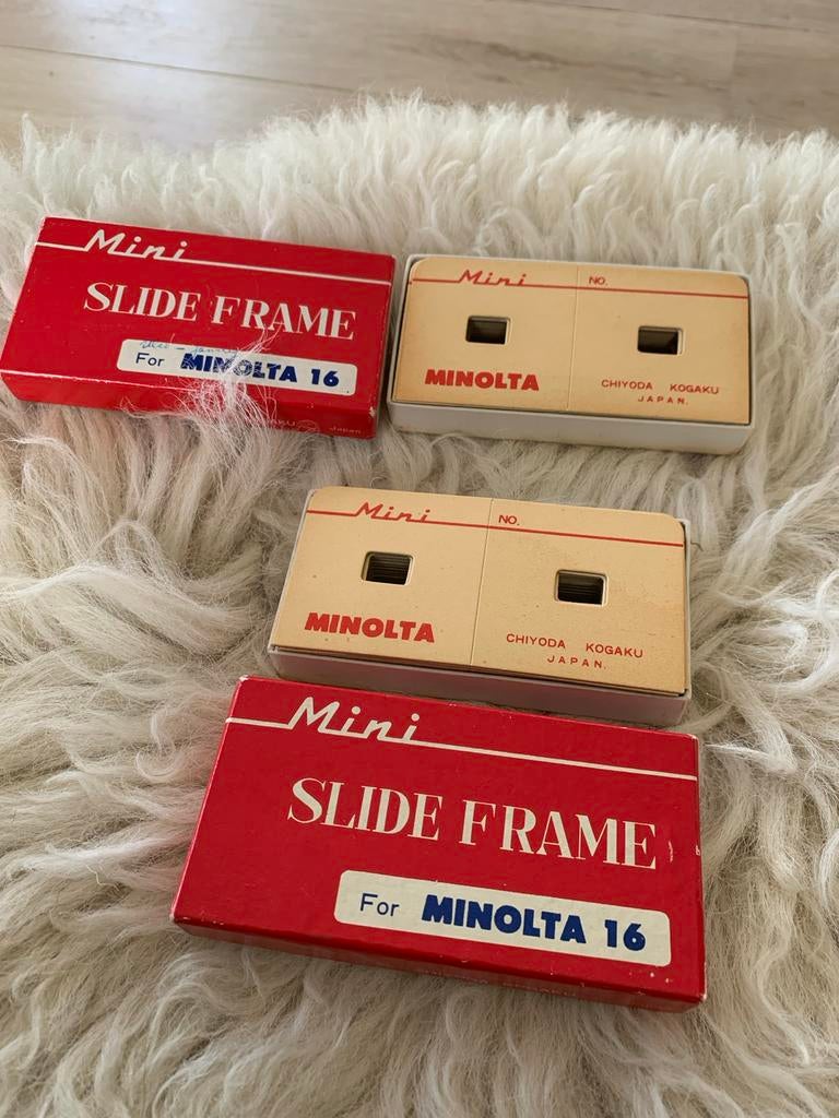 Minolta 16 Mini Slide Frames - 22 stuks (ongebruikt), Ophalen of Verzenden, Zo goed als nieuw, Doka-onderdelen