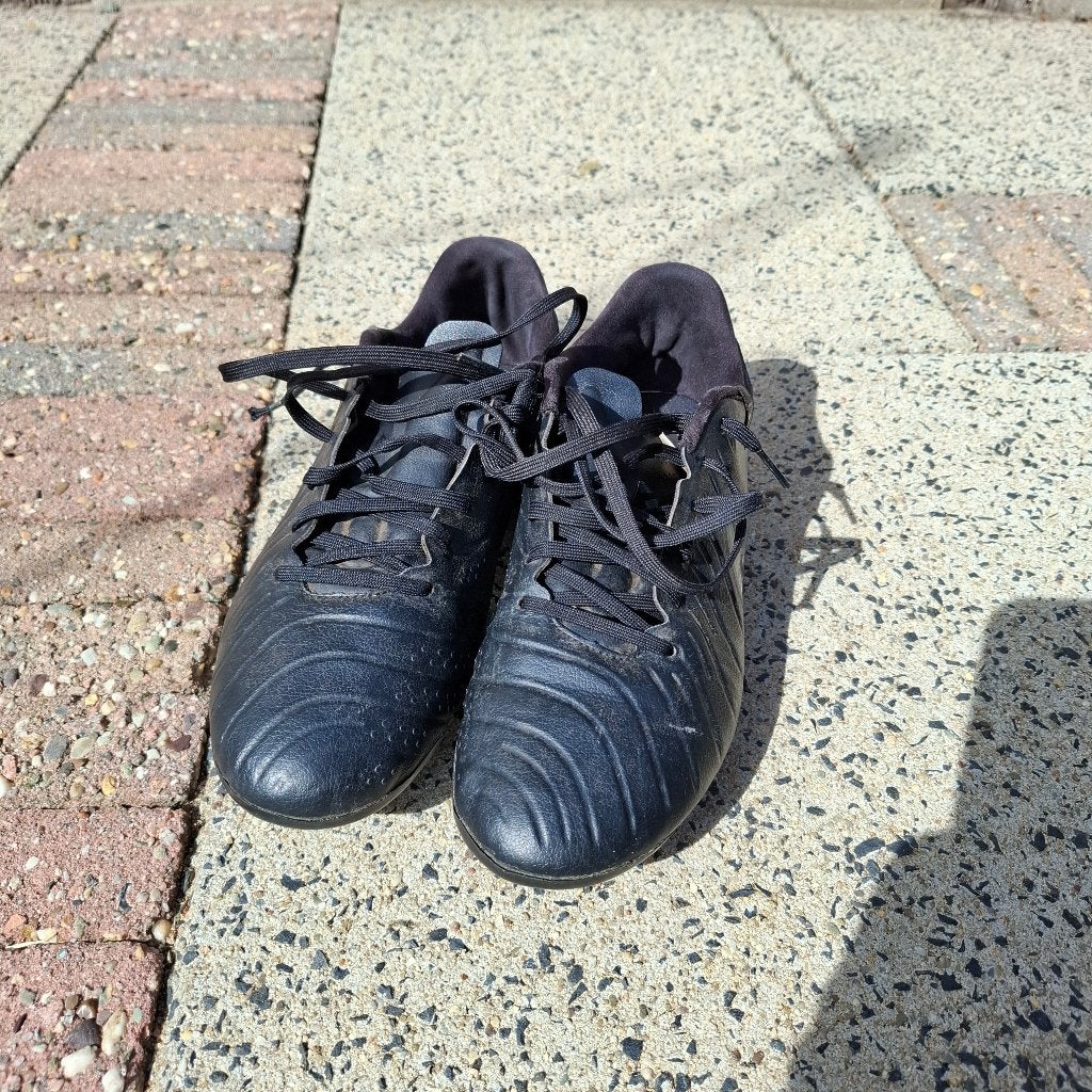 Voetbalschoenen, Gebruikt, Maat XS of kleiner, Schoenen, Ophalen of Verzenden