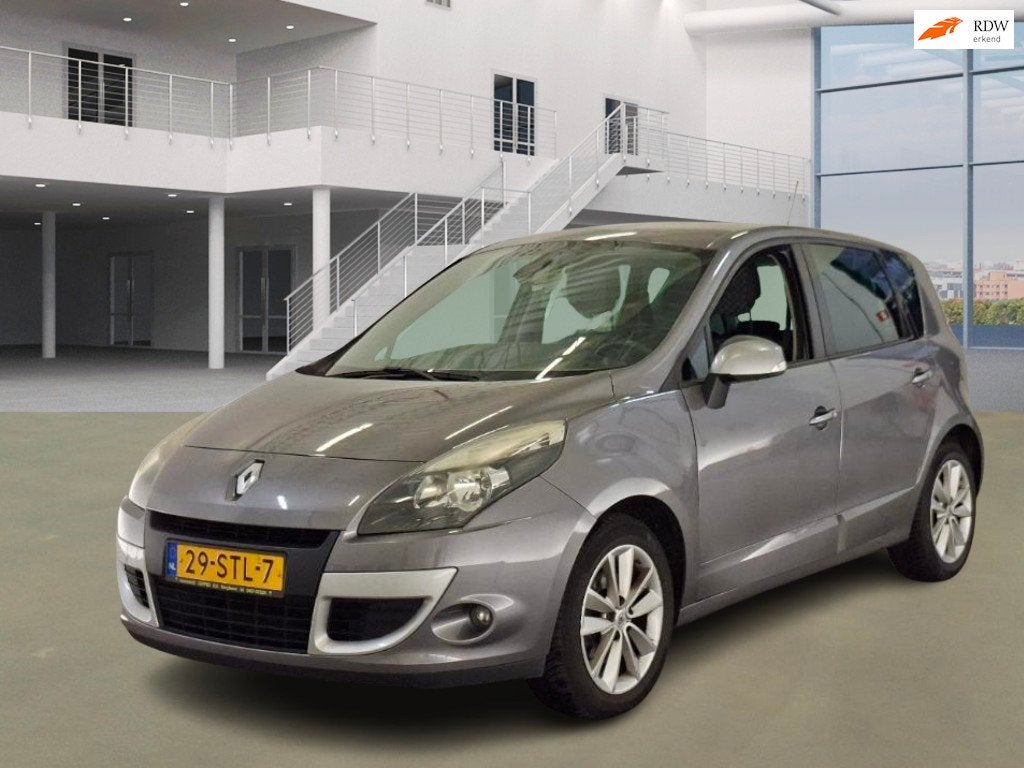 Renault Scénic 1.4 TCE Parisienne NAVI PSENSOR CRUISE TREKH, Auto's, Voorwielaandrijving, Euro 5, Gebruikt, 1295 kg