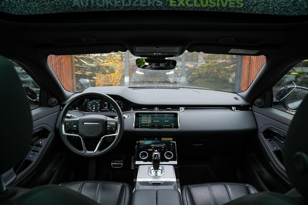 Land Rover Range Rover Evoque 1.5 P300e AWD R-Dynamic SE Pan, Auto's, Land Rover, Automaat, 309 pk, Euro 6, 15 kWh