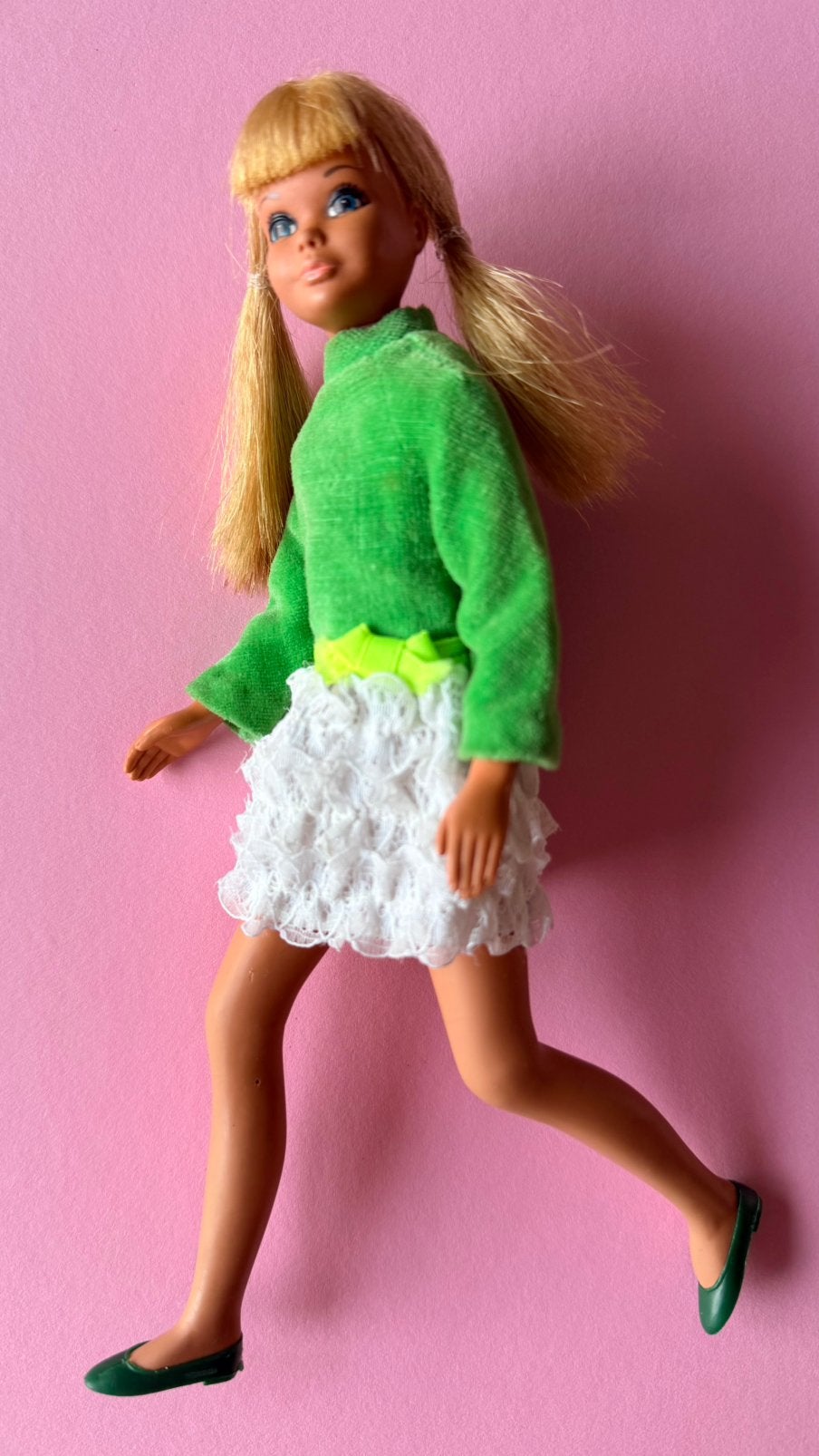 Vintage SKIPPER Malibu in Lots of Lace Dress, Verzamelen, Ophalen of Verzenden, Gebruikt, Pop