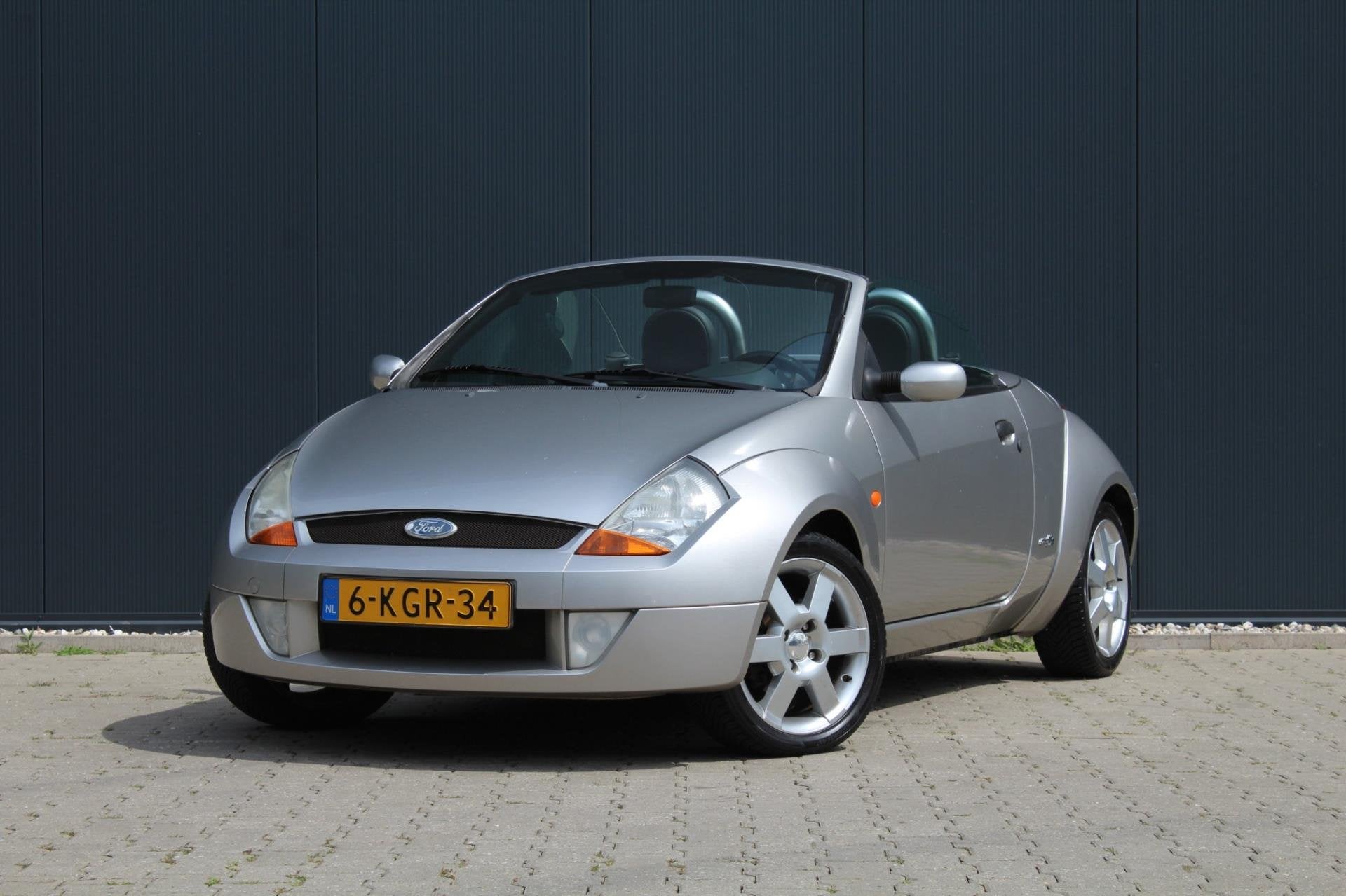 Ford Streetka 1.6 | Airco | Leder | Elektrische ramen | APK, Lederen bekleding, Leder, Bedrijf, Handgeschakeld