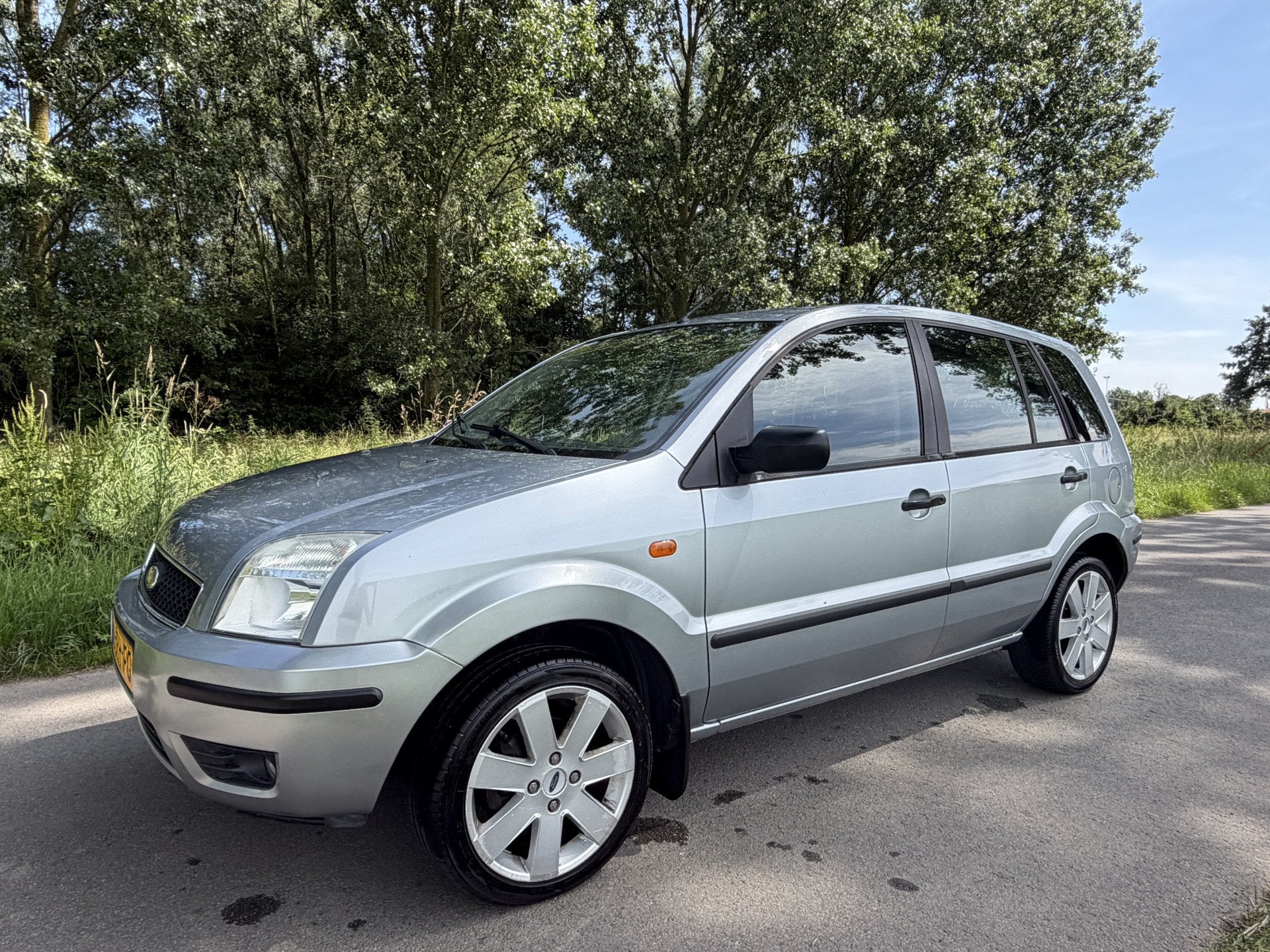 Ford Fusion 1.4-16V Ghia (bj 2005, automaat), 15 km/l, 82 pk, Origineel Nederlands, Bedrijf