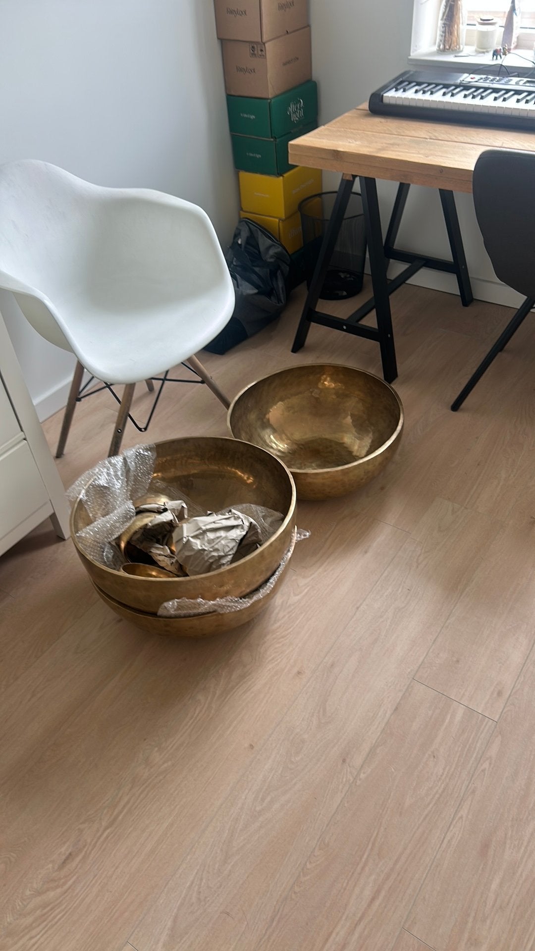 Set van 3 grote en 9 kleine klankschalen, Muziek en Instrumenten, Overige Muziek en Instrumenten, Gebruikt, -, -, Ophalen of Verzenden