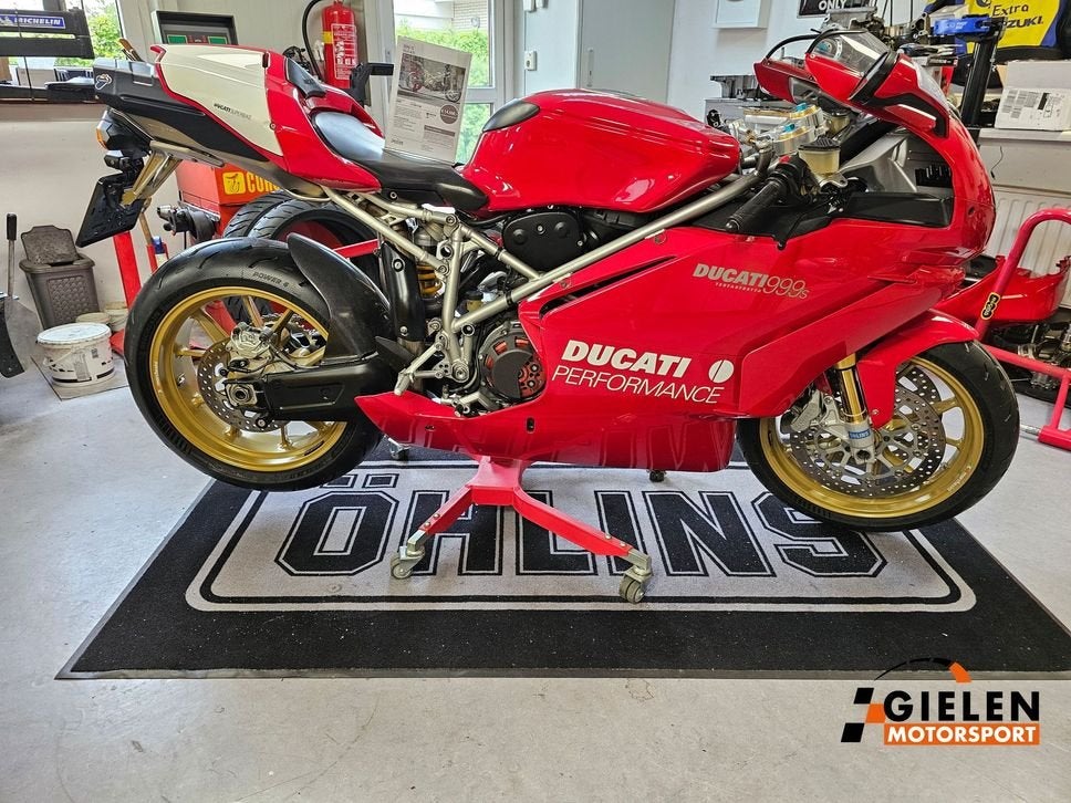 DUCATI 999 S 2005, 2 cilinders, 390, rue d' Estienne d'Orves 92701 COLOMBES CEDEX, FR, Motorrijbewijs A, Bedrijf