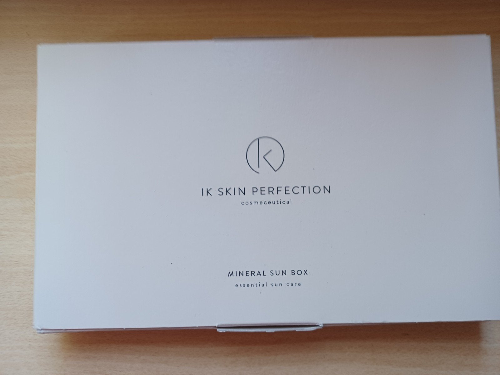 IK Skin Perfection Mineral Sun Box - Essential Sun Care, Ophalen of Verzenden, Nieuw, Zonnebrand of After Sun